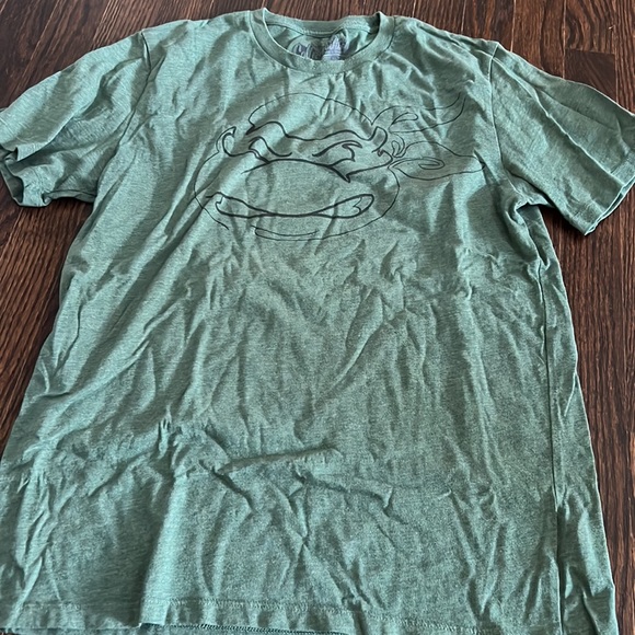 Graphic tees selling single or mix and match - Picture 13 of 14